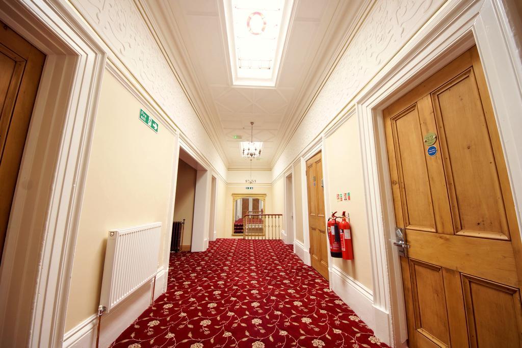 Edgerton Hotel Huddersfield Kültér fotó
