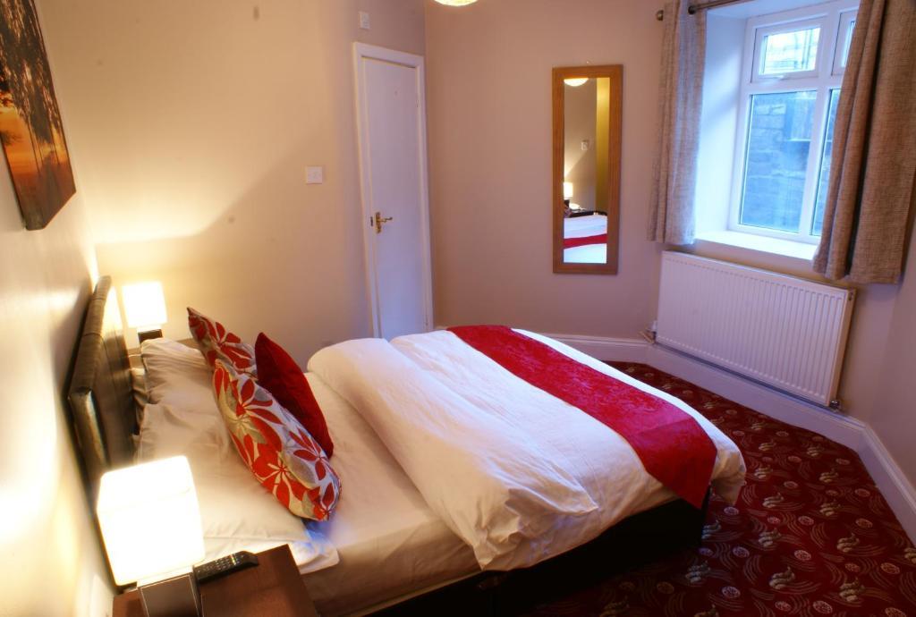 Edgerton Hotel Huddersfield Kültér fotó