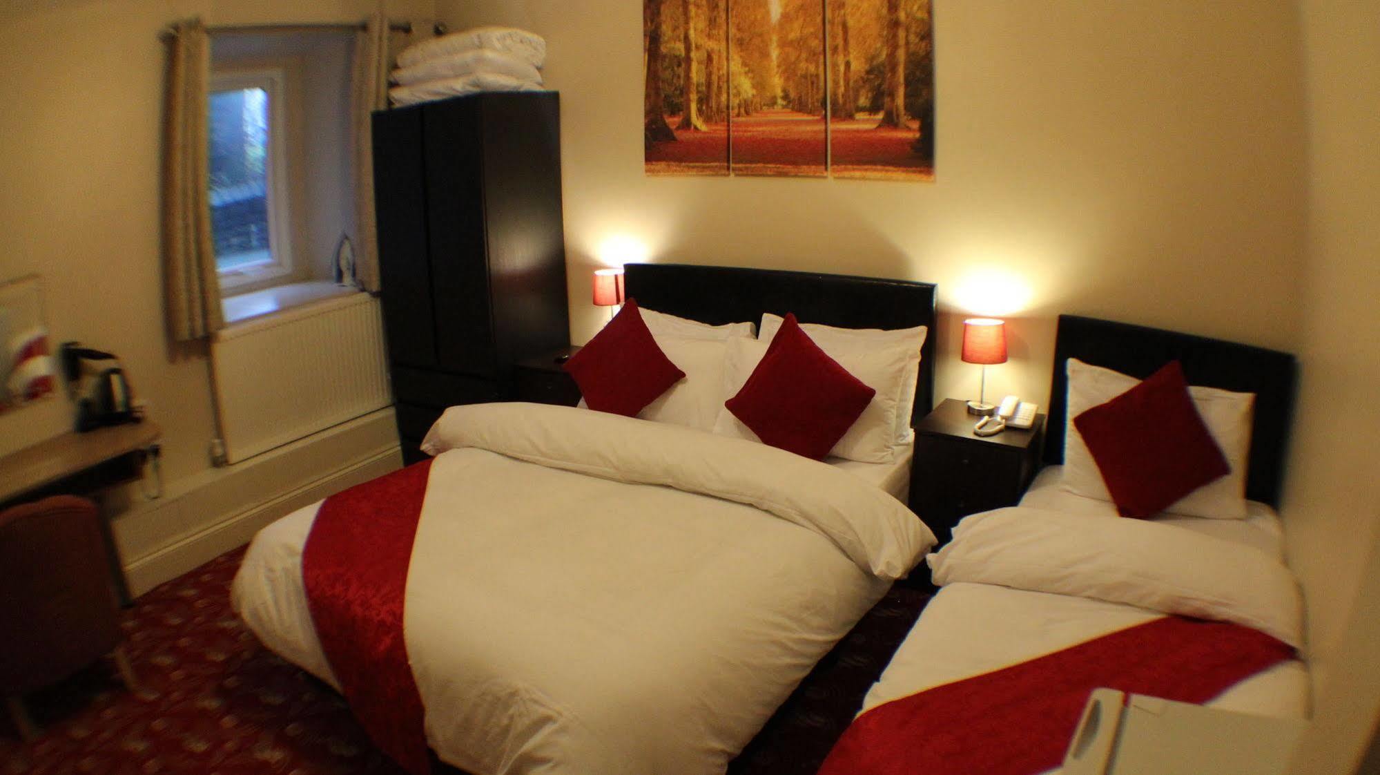 Edgerton Hotel Huddersfield Kültér fotó