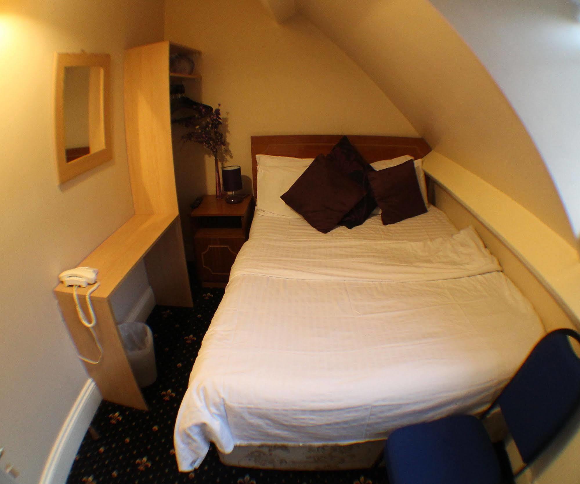 Edgerton Hotel Huddersfield Kültér fotó