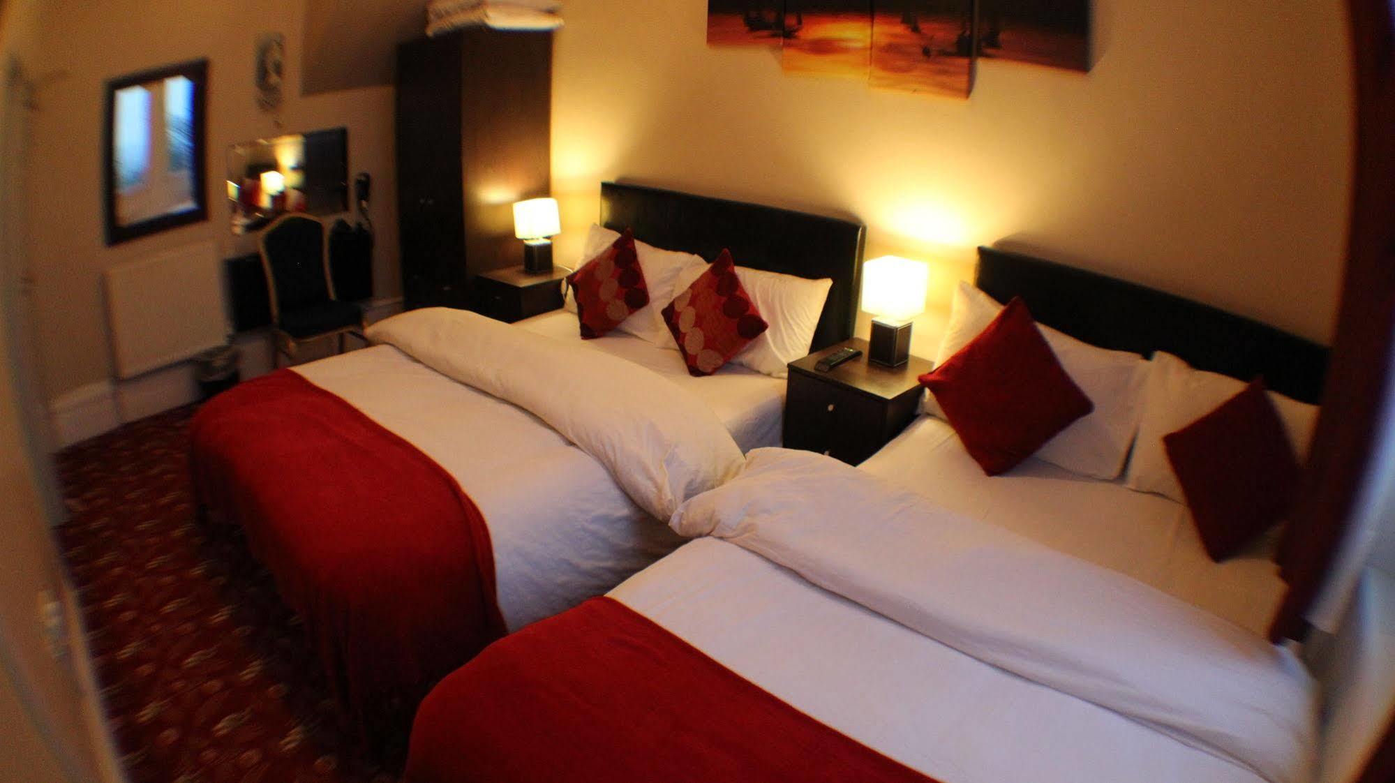 Edgerton Hotel Huddersfield Kültér fotó