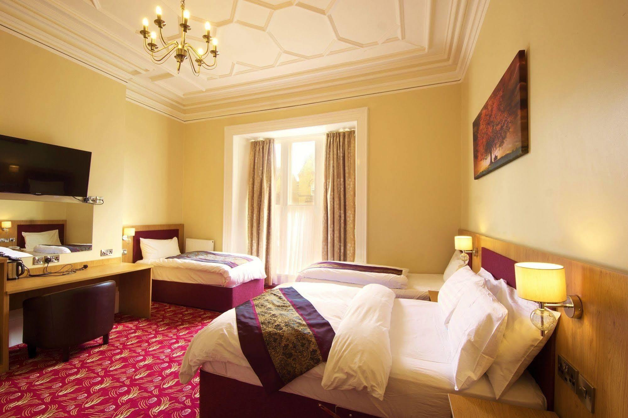 Edgerton Hotel Huddersfield Kültér fotó